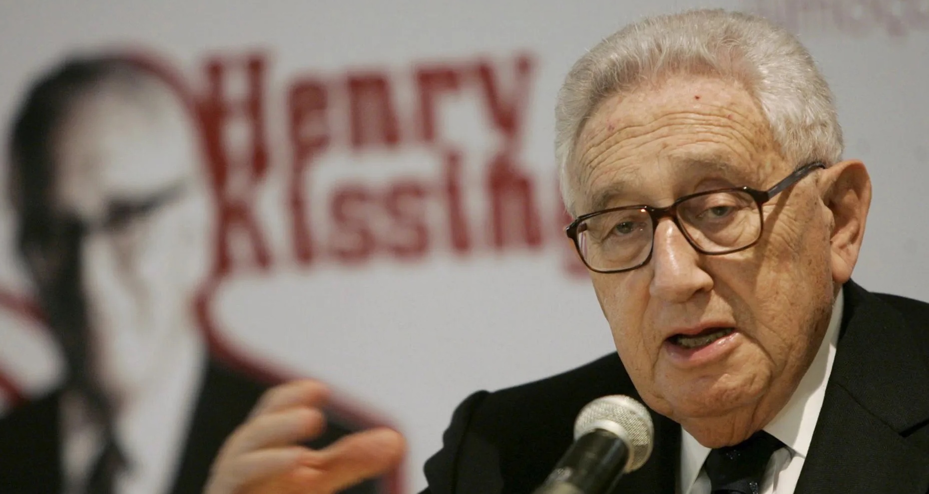 henry kissinger copia