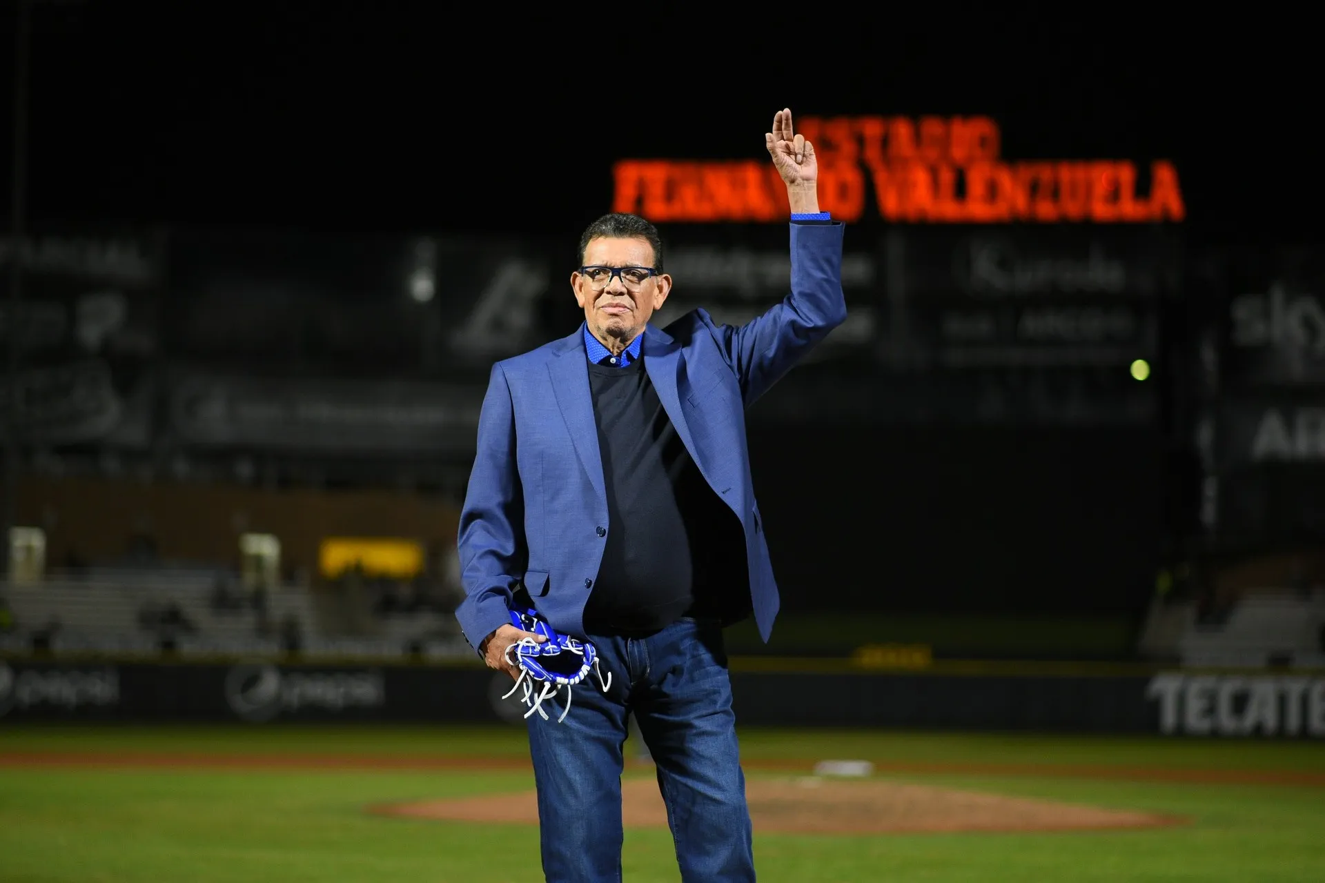 fernando valenzuela naranjeros de hermosillo