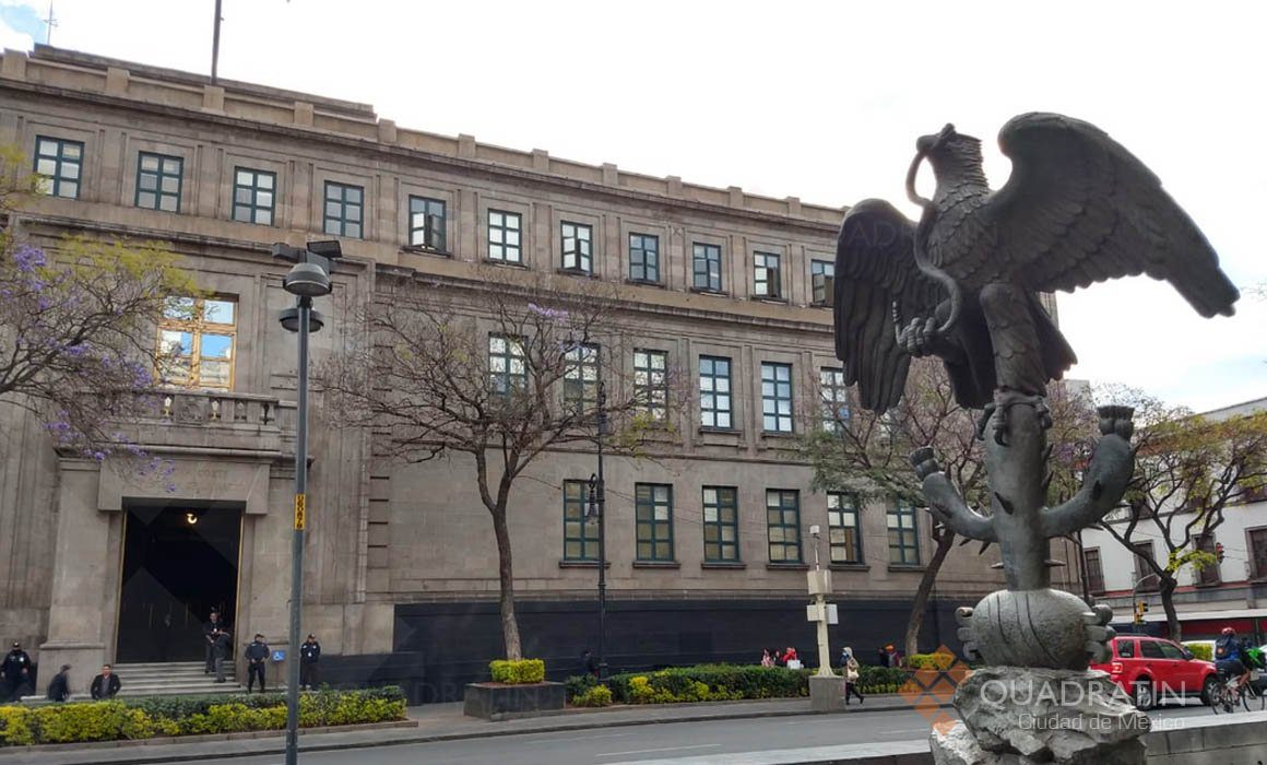 Suprema Corte de Justicia de la Nacion SCJN con escultura del escudo nacional aguila FOTO JAIME MOLINERO 1160x700 1