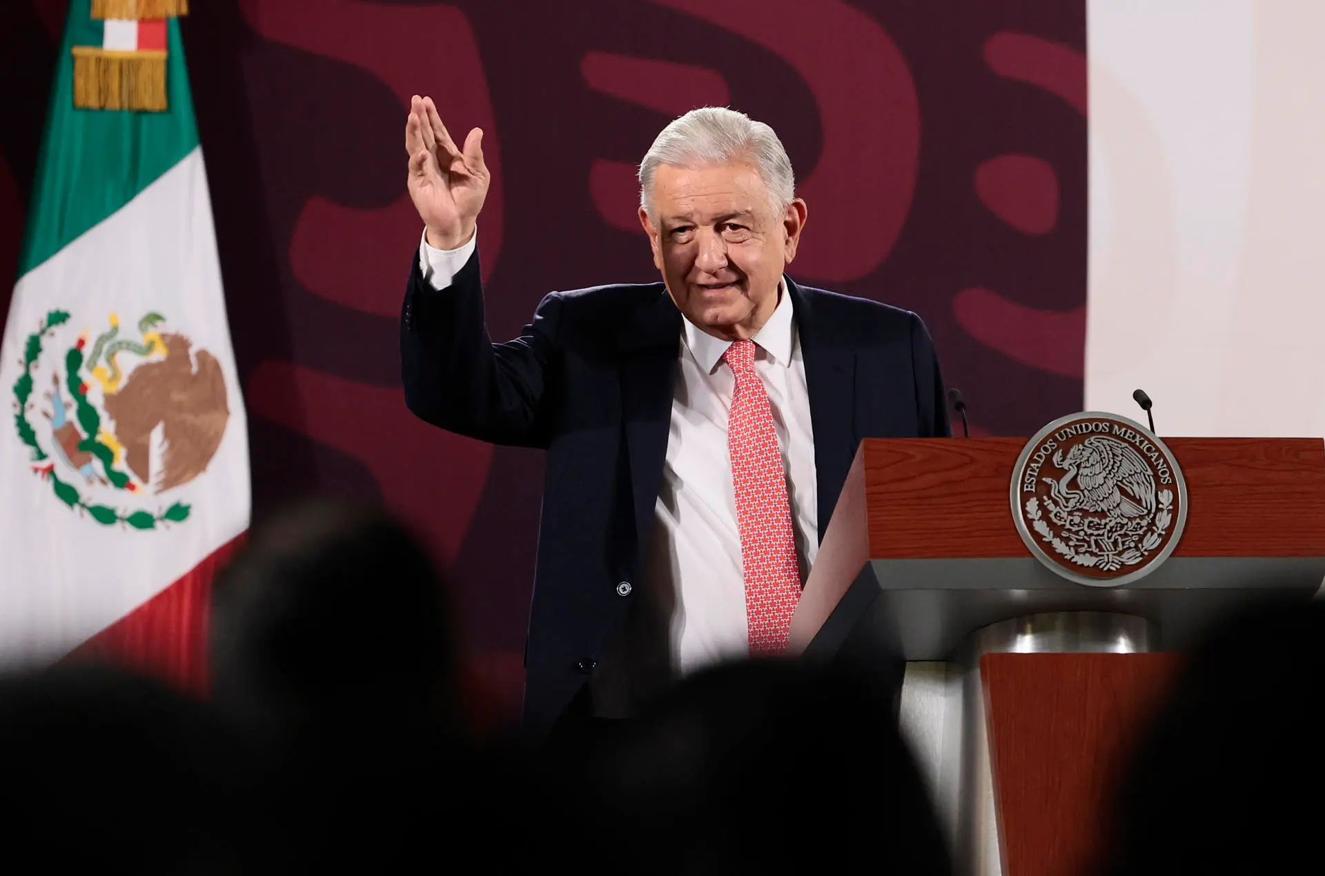 amlo lopez obrador sheinbaum conferencia matutina